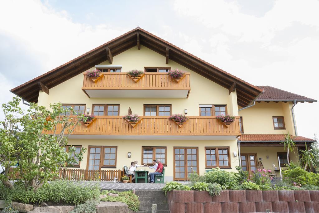 Weber Apartment *